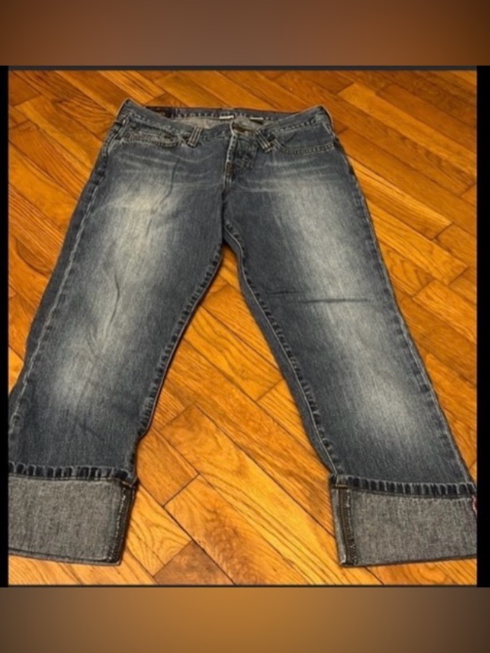 Y2K Abercrombie and Fitch cropped jeans